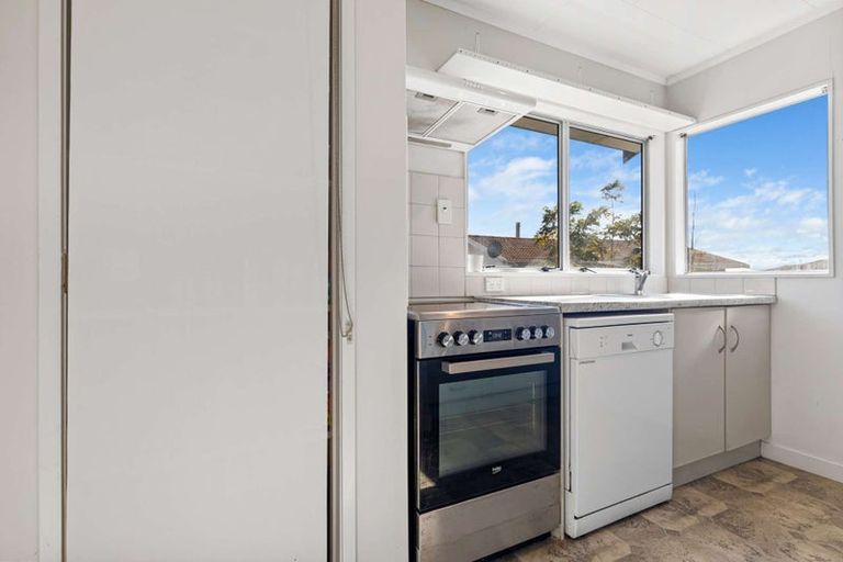 Photo of property in 17 Bronte Place, Owhata, Rotorua, 3010