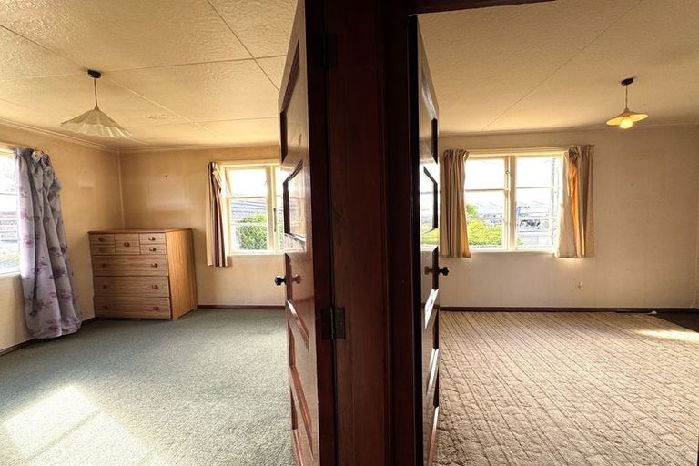 Photo of property in 94 Clyde Street, Balclutha, 9230