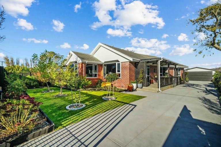 Photo of property in 83 Tedder Avenue, North New Brighton, Christchurch, 8083