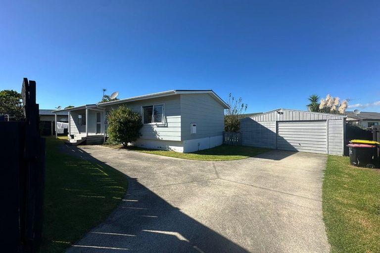 Photo of property in 25b Emerald Place, Papamoa Beach, Papamoa, 3118