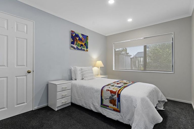 Photo of property in 18 Santa Barbara Drive, Papamoa Beach, Papamoa, 3118