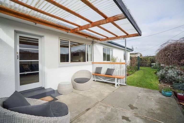 Photo of property in 54 Park Street, Winton, 9720