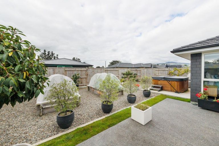 Photo of property in 5 Pearl Grove, Ashhurst, 4810