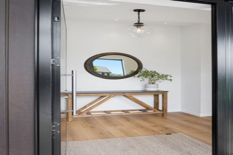 Photo of property in 23 Monarch Park Lane, Leamington, Cambridge, 3432