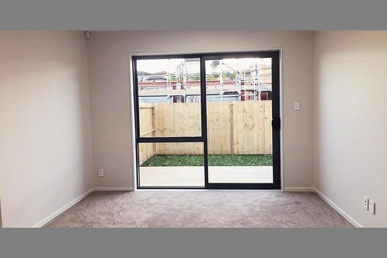 Photo of property in 35 Waka Street, Albany Heights, Auckland, 0632