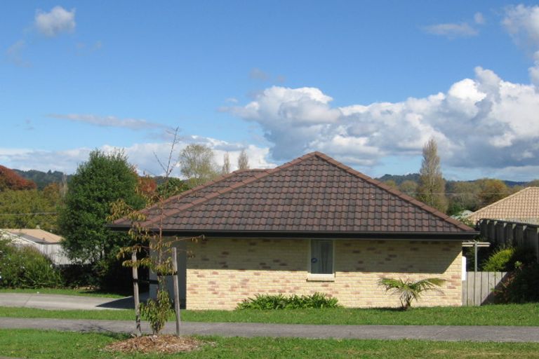 Photo of property in 13 Legacy Drive, Henderson, Auckland, 0612