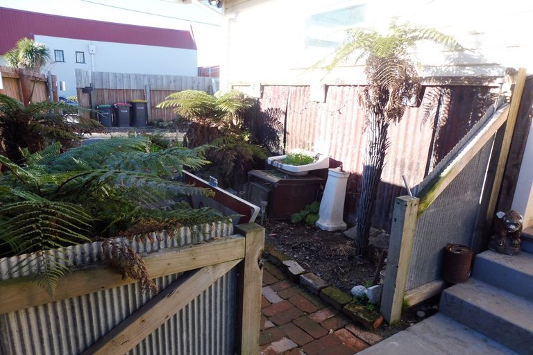 Photo of property in 14 Tanner Street, Woolston, Christchurch, 8023