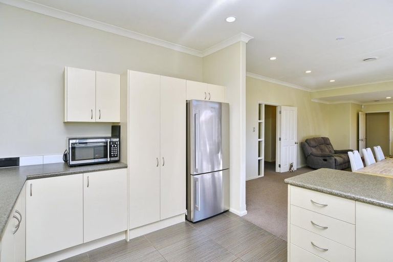 Photo of property in 3 Puhara Avenue, Parklands, Christchurch, 8083