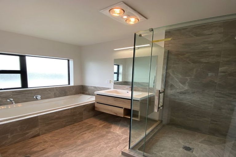 Photo of property in 1/28 Maggie Place, Chartwell, Hamilton, 3281