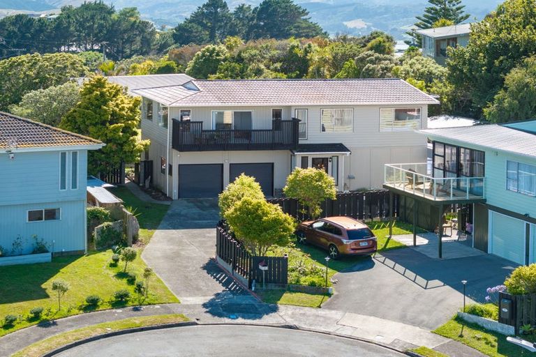 Photo of property in 7 Livet Place, Papakowhai, Porirua, 5024