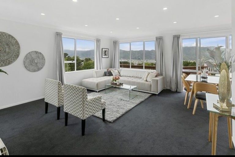 Photo of property in 71a Tirohanga Road, Tirohanga, Lower Hutt, 5010