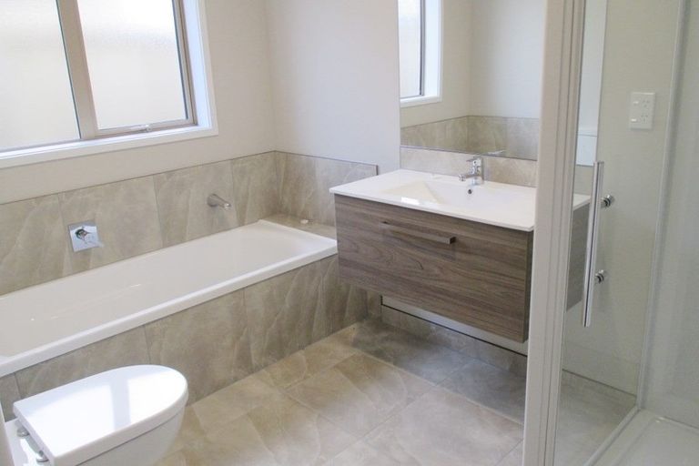 Photo of property in 5 Oolong Court, Huntington, Hamilton, 3210