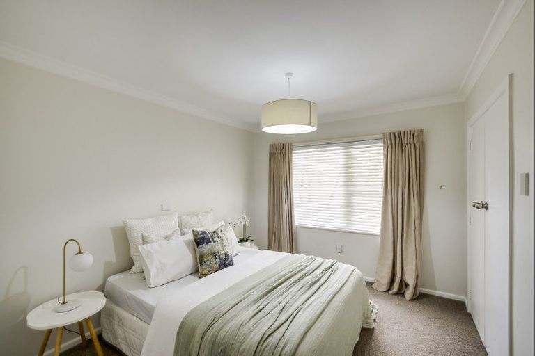 Photo of property in 2 Lovat Street, Havelock North, 4130