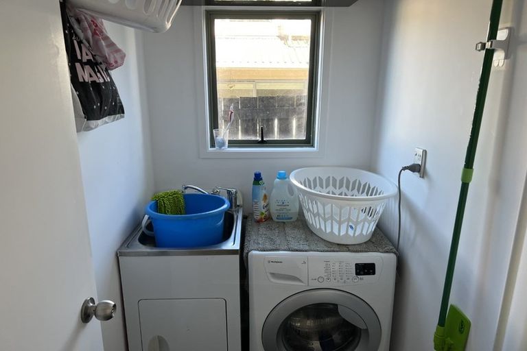 Photo of property in 2/287 Vipond Road, Stanmore Bay, Whangaparaoa, 0932