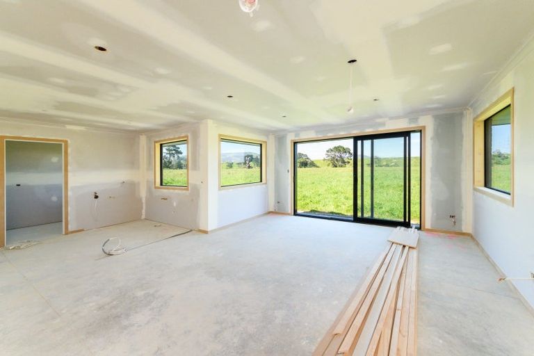 Photo of property in 270 Valley Views, Fitzherbert, Palmerston North, 4472