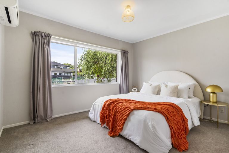 Photo of property in 2/19 Middlesex Road, Waterview, Auckland, 1026