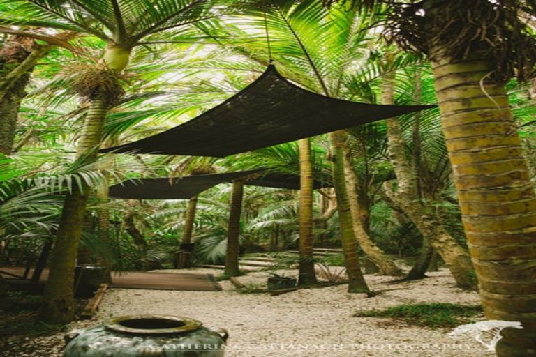 Photo of property in Greenmantle, 214 Main Road North, Otaihanga, Paraparaumu, 5036