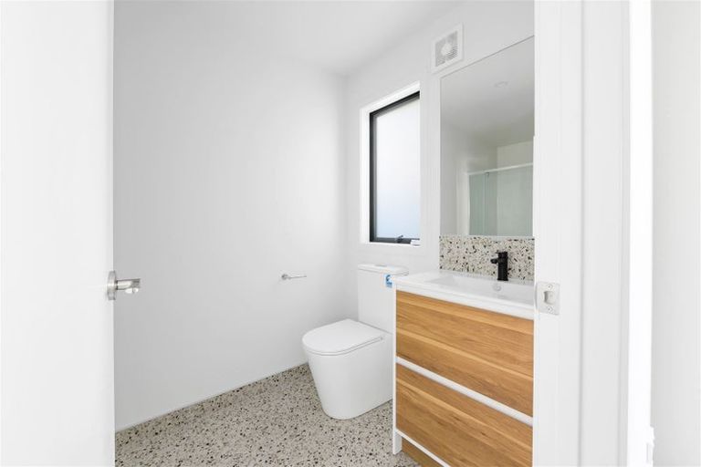 Photo of property in 80 Carrington Avenue, Silverdale, Hamilton, 3216