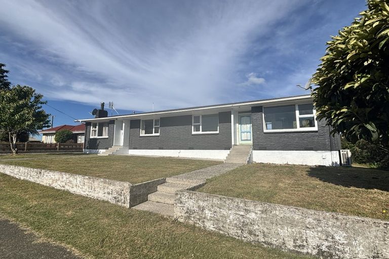 Photo of property in 1 Cambridge Street, Putaruru, 3411