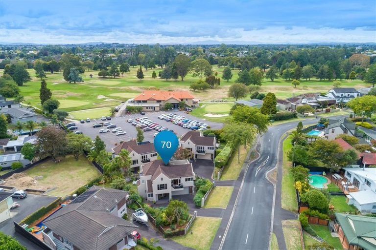 Photo of property in 70 Saint Andrews Terrace, St Andrews, Hamilton, 3200