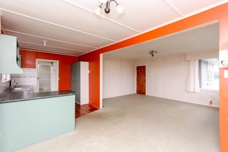 Photo of property in 33 Belair Avenue, Blagdon, New Plymouth, 4310