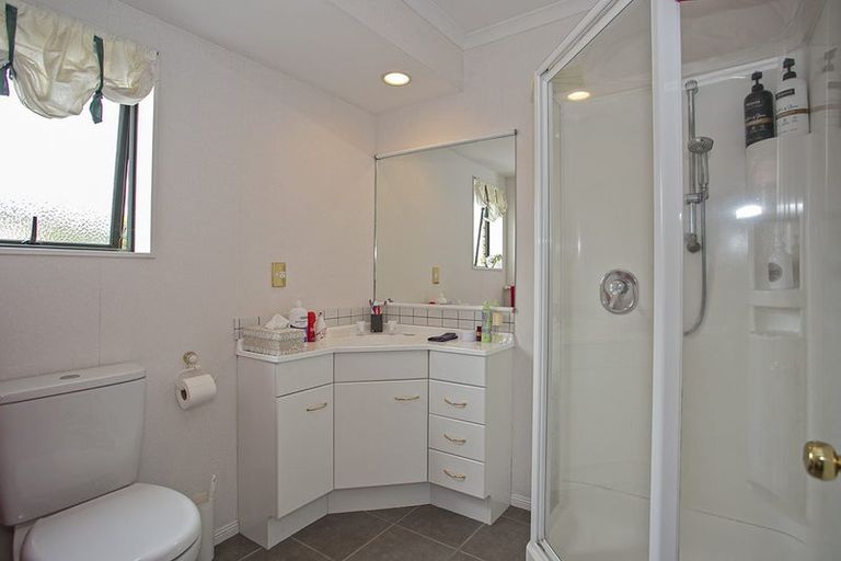 Photo of property in 15 Ashmore Court, Bethlehem, Tauranga, 3110