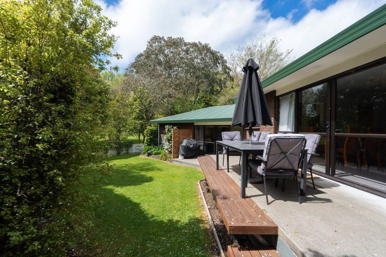Photo of property in 28 Kentucky Way, Awapuni, Palmerston North, 4412