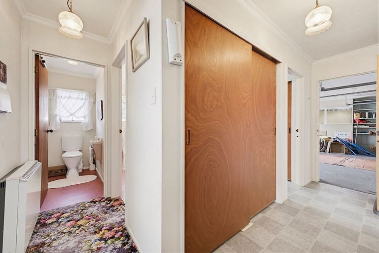 Photo of property in 66 Tukapa Street, Westown, New Plymouth, 4310
