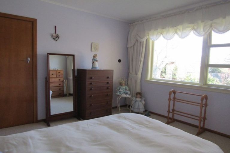 Photo of property in 61 Keillor Road, Waimate, 7980