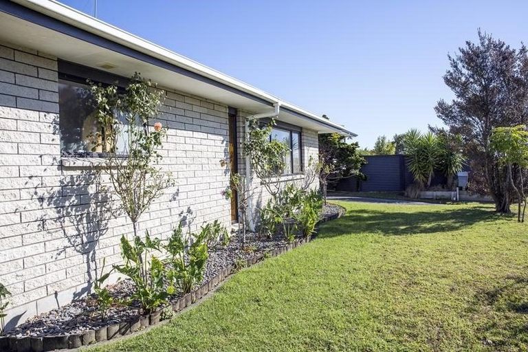 Photo of property in 15 Hilltop Road, Parkvale, Tauranga, 3112