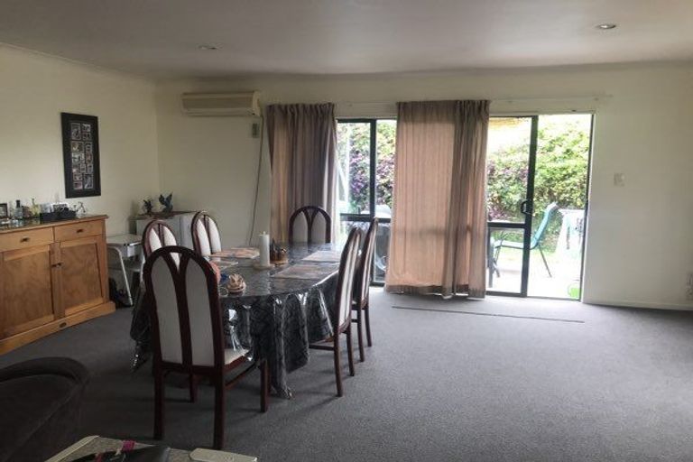 Photo of property in 54 Ian Sage Avenue, Long Bay, Auckland, 0630