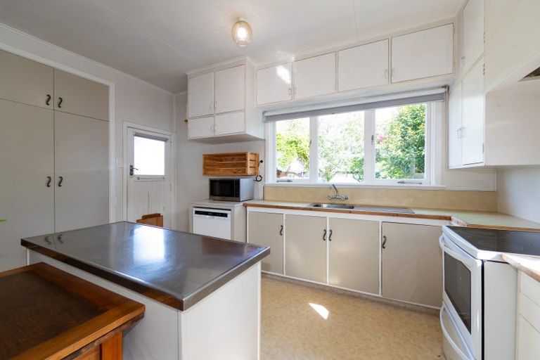 Photo of property in 263 Kennedy Road, Onekawa, Napier, 4110