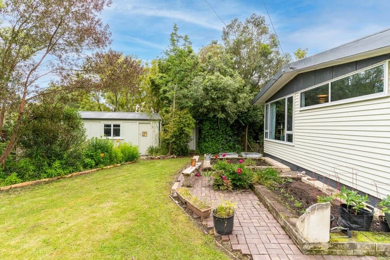Photo of property in 3280 Waikouiti-waitati Road, Karitane, Waikouaiti, 9471