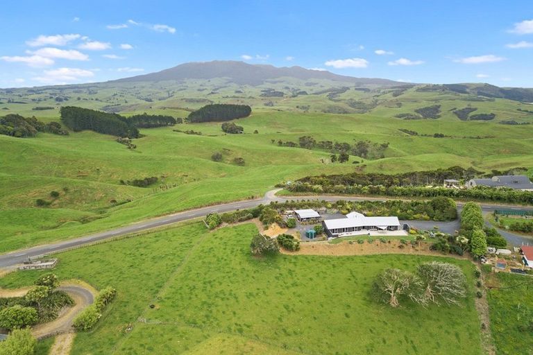 Photo of property in 233 Maungatawhiri Road, Raglan, 3295