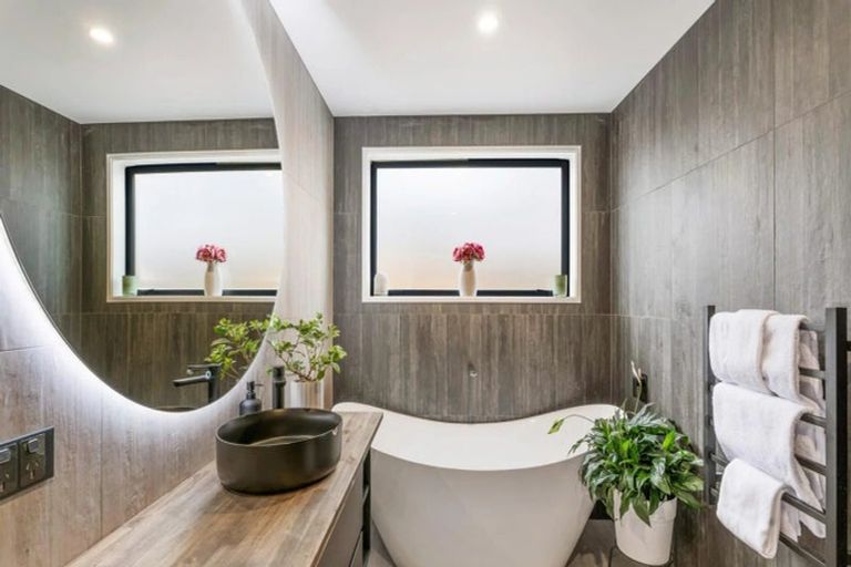 Photo of property in 3 Woolshed Road, Jacks Point, Queenstown, 9371