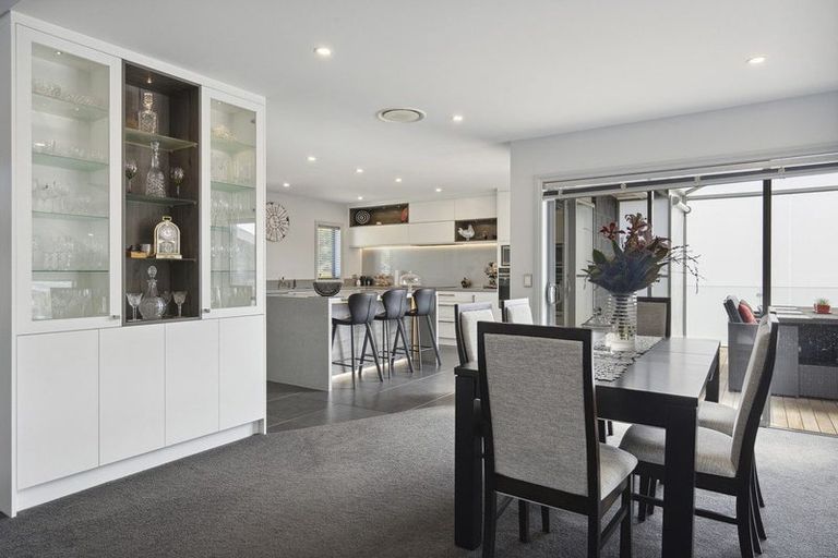 Photo of property in 71 Endeavour Drive, Whitby, Porirua, 5024