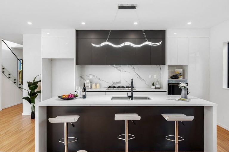 Photo of property in 39b Maugham Drive, Bucklands Beach, Auckland, 2014