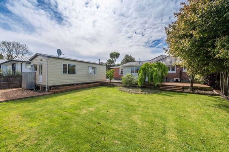 Photo of property in 9 Kyeburn Place, Avonhead, Christchurch, 8042