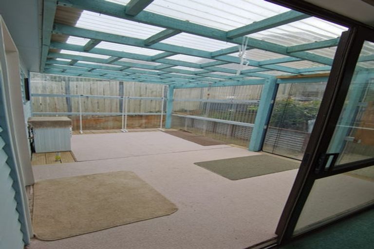 Photo of property in 104 Parkvale Road, Karori, Wellington, 6012