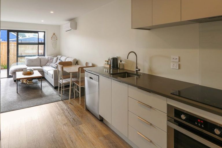 Photo of property in 3/35 Sladden Street, Naenae, Lower Hutt, 5011