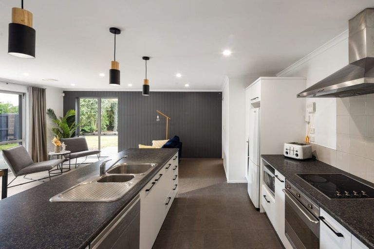 Photo of property in 59 Wiltshire Drive, Huntington, Hamilton, 3210