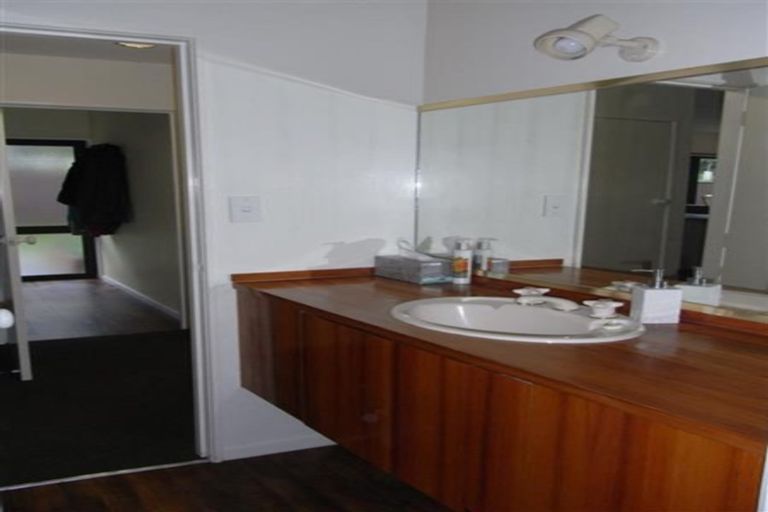 Photo of property in 3/43 Tahunanui Drive, Tahunanui, Nelson, 7011