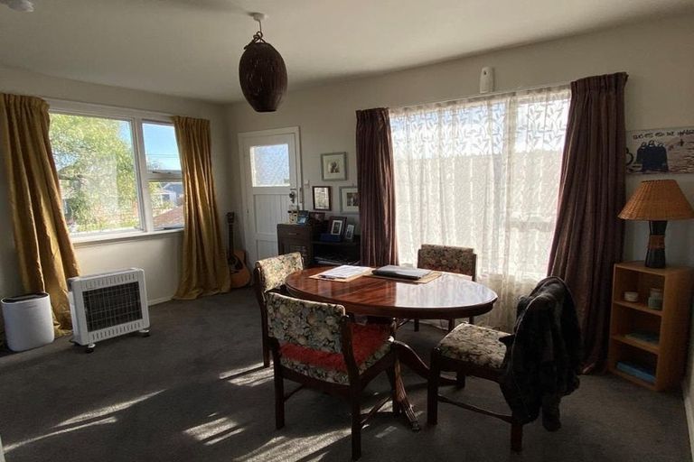 Photo of property in 5 Cheam Street, Dallington, Christchurch, 8061