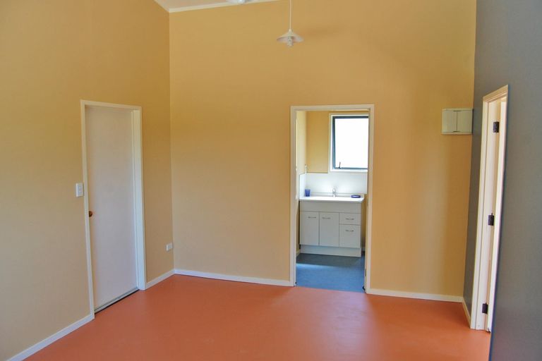Photo of property in 70 James Road, Maungaturoto, 0587