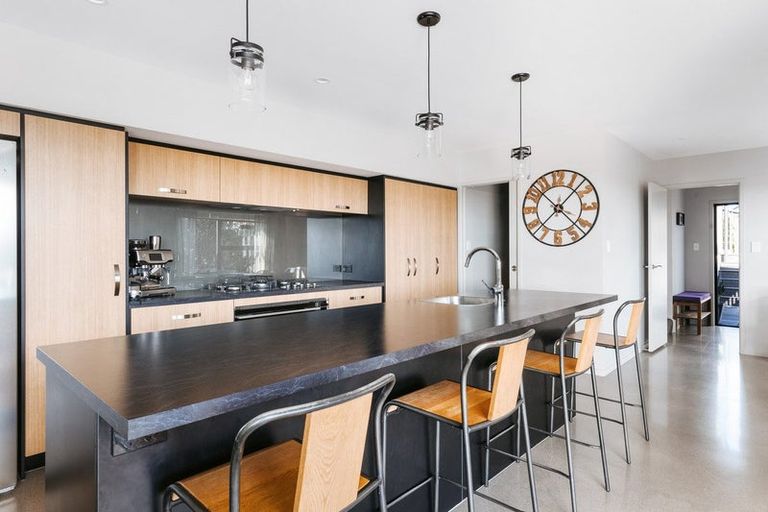 Photo of property in 7 Greenvale Place, Welcome Bay, Tauranga, 3112