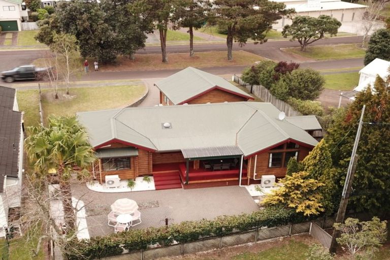 Photo of property in 180 Vista Paku, Pauanui, Hikuai, 3579