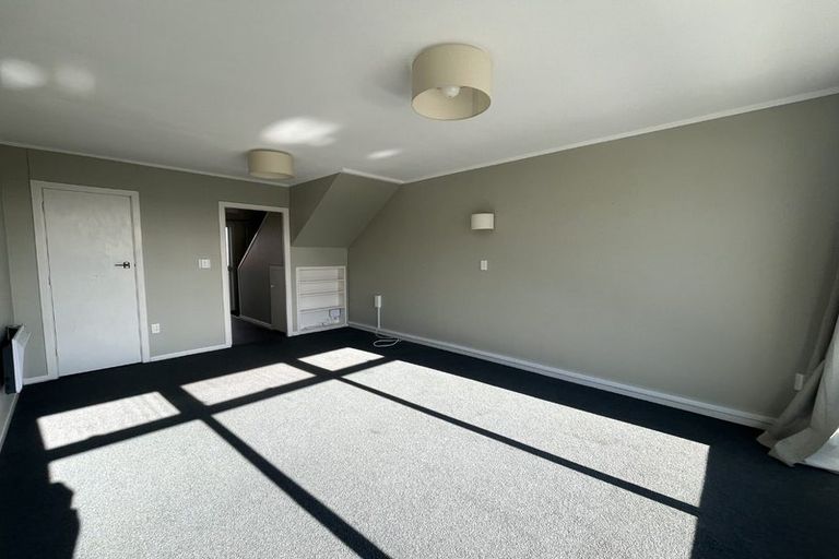 Photo of property in 17/4 Claremont Grove, Mount Victoria, Wellington, 6011