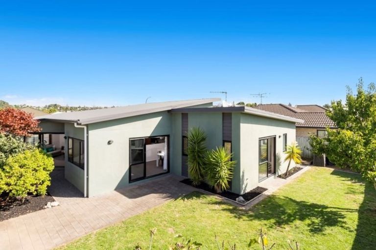 Photo of property in 305 Carmichael Road, Brookfield, Tauranga, 3110