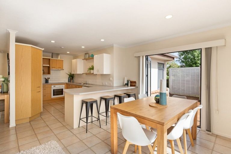 Photo of property in 34 Harvest Drive, Henderson, Auckland, 0612