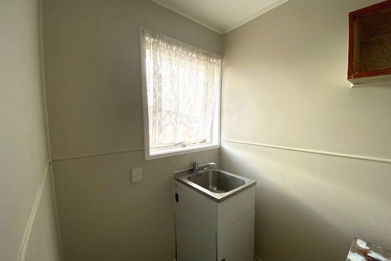 Photo of property in 46 Te Irirangi Drive, Clover Park, Auckland, 2019